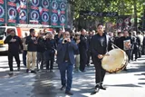 فیلم | نواخته‌شدن ساز «چمر» در وداع مردم لرستان با رهبر شهید ایران