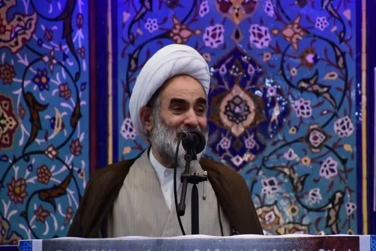 ماه رمضان بهترین فرصت برای انس بیشتر با قرآن است
