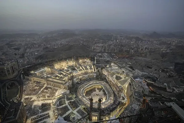 Hajj 2024: Mais de 1,5 milhão de peregrinos chegam a Meca