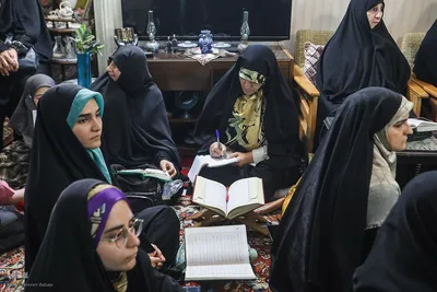 جشن روز معلم در جلسه آموزشی سیدمحسن موسوی‌بلده