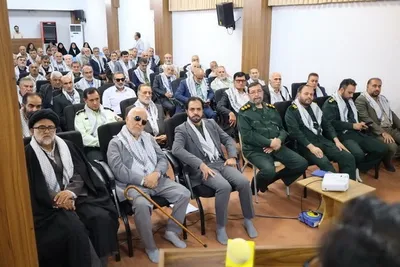 آیت‌الله محمدباقر محمدی لائینی در دیدار اعضای ستاد بزرگداشت هفته دفاع مقدس و جمعی از پیشکسوتان جهاد و مقاومت