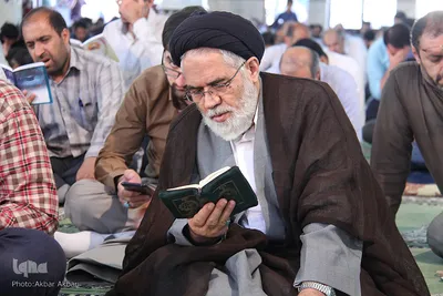 قرائت دعای عرفه در مصلی امام خمینی(ع) ـ شهرکرد‎