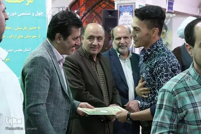 مراسم اختتامیه و تجلیل از نفرات برتر مسابقات قرآن اوقاف اراک برگزار شد