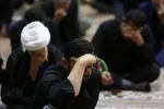 عکس | عزاداری زائران حرم بانوی کرامت در ماتم شهادت امام سجاد(ع)