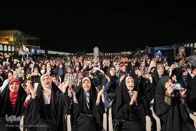 جشن میلاد پیامبر مهربانی‌ها در اصفهان