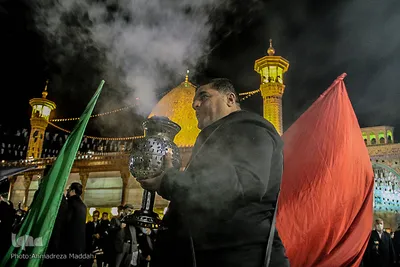 مراسم لاله گردانی شام شهادت حضرت احمد بن موسی الکاظم (ع)