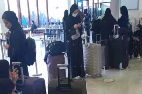 طالبانو اماراتو ته د زده کړو لپاره د تلونکو لسګونه نجونو د سفر مخنیوی کړی