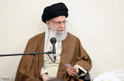 دیدار دست اندرکاران برگزاری کنگره بزرگداشت ۲۴ هزار شهید استان اصفهان با رهبرمعظم انقلاب