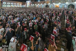 مراسم احیای شب بیست و سوم ماه مبارک رمضان با قرائت دعای جوشن کبیر در آستان مقدس کاظمیه (ع)