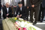 ادای احترام وزیر ارتباطات به شهدا