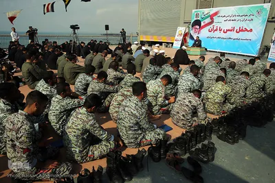 محفل انس با قرآن کاروان قرآنی انقلاب بر عرشه ناو ارتش