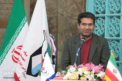 پايان كار «در امتداد پروانه ها» در جوار آرامگاه شيخ اجل