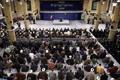 دیدار جمعی از مردم قم با رهبر معظم انقلاب