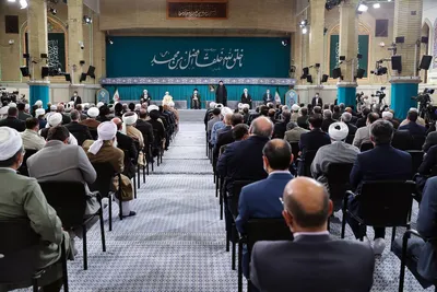 mam Khamenei reuniu-se com participantes da Unidade Islâmica Conf. e gov. funcionários+fotos