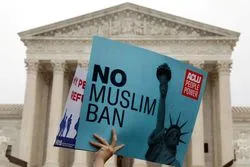 Cet homme se bat depuis trois ans contre le décret anti-immigration de Trump