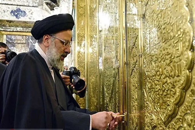 Rais Ebrahim Raisi  wa Iran na wenzake wameaga dunia katika ajali ya helikopta