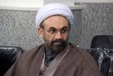 روحانیان و مداحان پیام‌های عاشورا را به مردم منتقل کنند