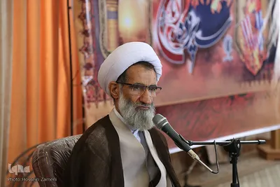 نشست مشترک روحانیون چهارمحال بختیاری با حضور نماینده ولی فقیه شهرکرد