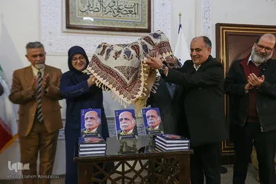 نشست علمی «شمس و مولانا»