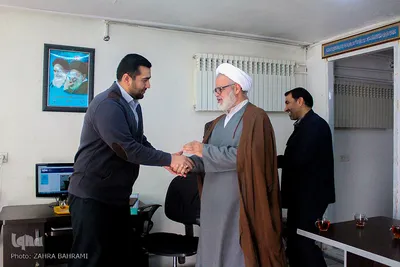 بازدید مسئول دفتر نمایندگی ولی‌فقیه در سپاه روح‌الله استان از ایکنا مرکزی/عکاس:زهرا بهرامی