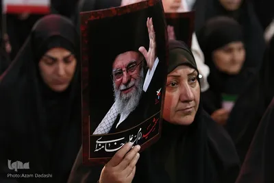 تجمع حماسی بانوان قزوینی در سوگ رهبر شهید
