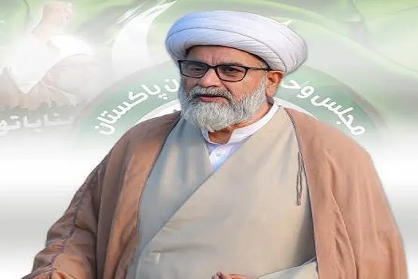 امریکا دې د ايران د مقاومت په اړه د وسوسو په ځای،د خپلې سمندري بېړۍ ستونزه حل کړي