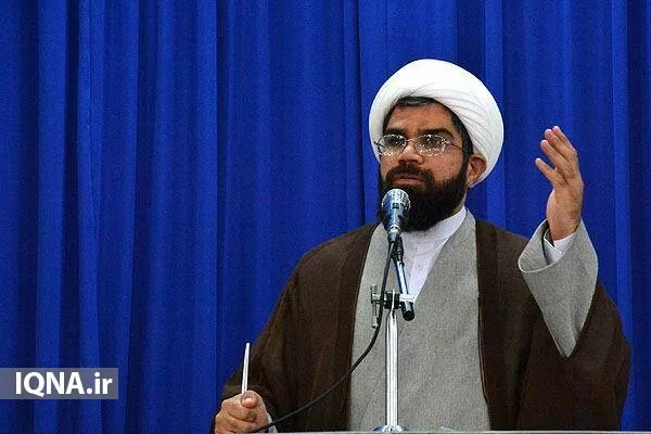 قلم خبرنگار امروز جزئی از ارکان پیشرفت است