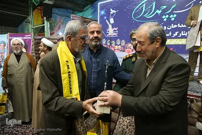 آیین تجلیل از مداحان و پیرغلامان شاهد و ایثارگر اصفهان