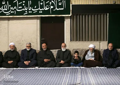 مراسم عزاداری شام شهادت حضرت فاطمه زهرا (س) در حسینه امام خمینی