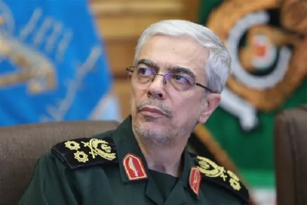 رئیس ستادکل نیروهای مسلح روز پاسدار را تبریک گفت