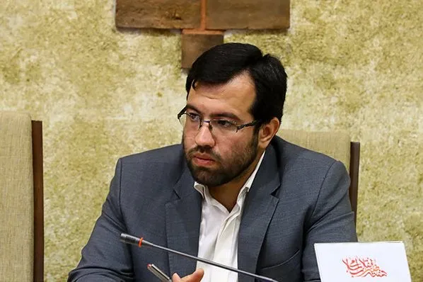 برج‌سازی در مسیر پیاده‌روی اربعین/ آسیب‌ موکب‌های مجلل و غذاهای رنگارنگ