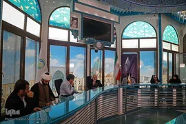 مراسم شب شعر نیکوکاری