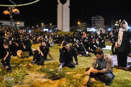 آیین عزاداری شب ششم محرم مسجد امام حسین(ع) سمنان