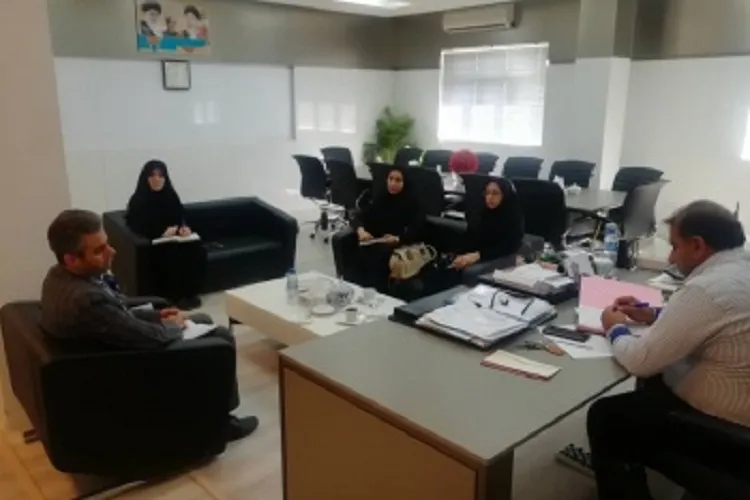 اجرای طرح توانمندسازی زنان سرپرست خانوار در 3 شهرستان فارس