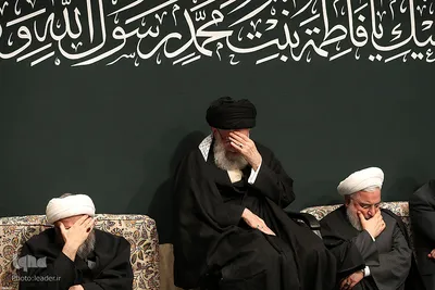 عزاداری حضرت فاطمه‌زهرا سلام‌الله‌علیها در حسینیه امام خمینی(ره) با حضور رهبر معظم انقلاب اسلامی