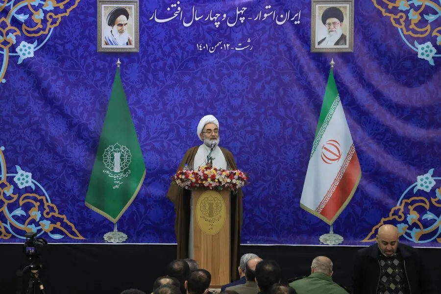 صدور انقلاب را در خیابان‌های اروپا و آمریکا با دفاع از مظلومان شاهد هستیم