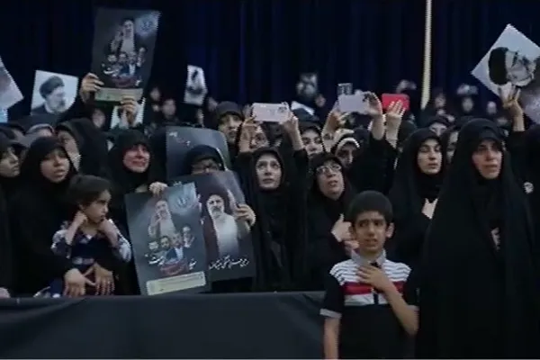قلب فشرده تهران امشب در مصلی تهران تپید
