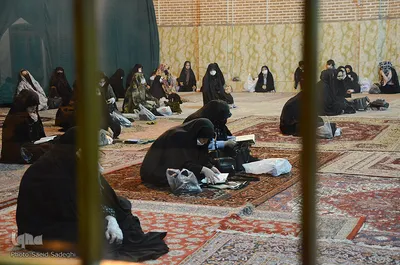 مراسم احیای شب قدر در آستان مقدس حضرت سید حمزه (ع) تبریز