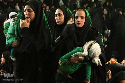 همایش شیرخوارگان حسینی در اصفهان