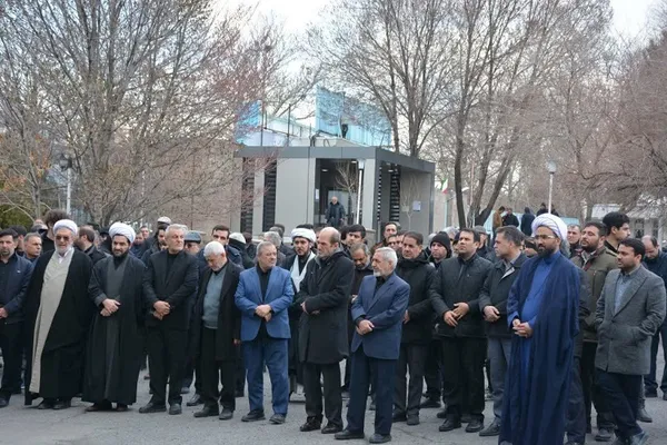 تجمع دانشگاهیان تبریز در سوگ شهادت رهبر معظم انقلاب