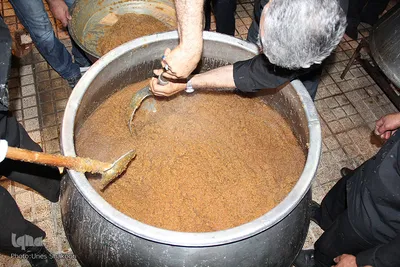 پخت حلوای 14 تنی در زنجان‎