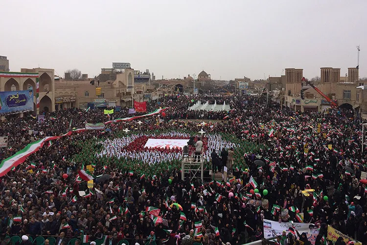 شکوه چهل سالگی انقلاب در دارالعباده