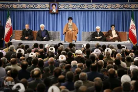 دیدار مسئولان نظام و سفرای کشورهای اسلامی با رهبر انقلاب