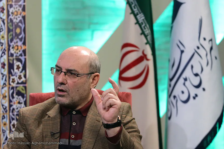 نسبت به کاهش جلسات قرآن خانگی و مساجد بی‌تفاوت شدیم/ مؤسسات نباید جای جلسات را بگیرد