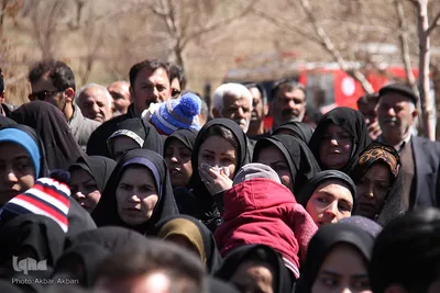 تشییع پیکر شهدای حادثه سقوط اورژانس هوایی در چهارمحال و بختیاری