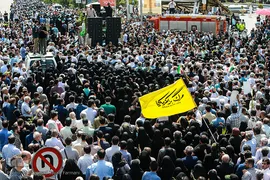 تشییع پیکر مطهر ۱۵۰ شهید دفاع مقدس