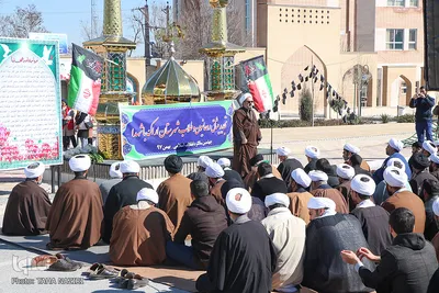 تجدید میثاق روحانیون و طلاب شهرستان اراک با شهدای انقلاب اسلامی