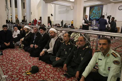 بزرگداشت شهادت سیدحسن نصرالله و عباس نیلفروشان در حرم شاهچراغ