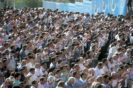 نماز عیدسعید فطر در مصلی امام خمینی(ره)