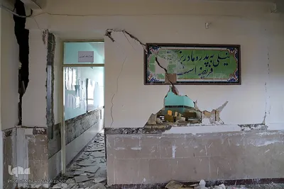 زندگی جاری است